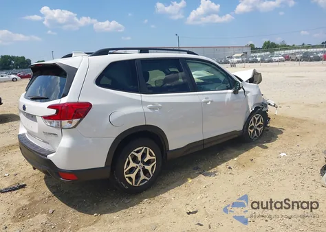 2021 Subaru Forester Premium из США, поврежденный, VIN JF2SKAFC6MH432966
